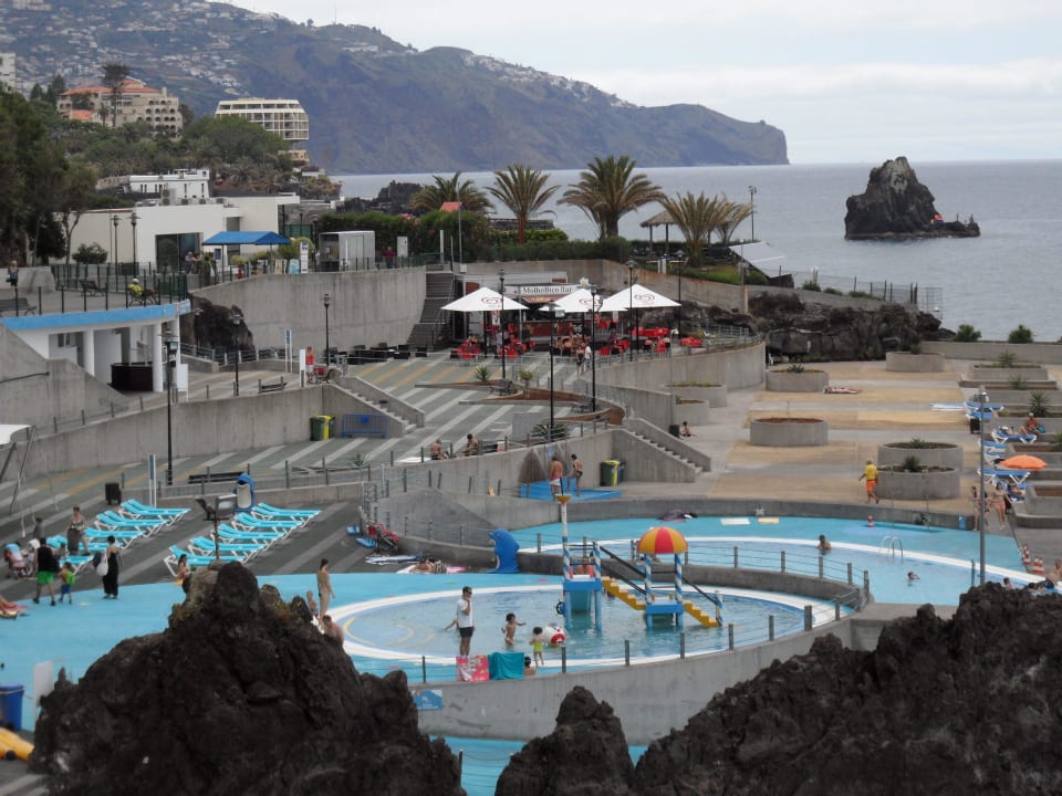 Badeanstalt hier Eintritt 5 € Hotel Golden Residence