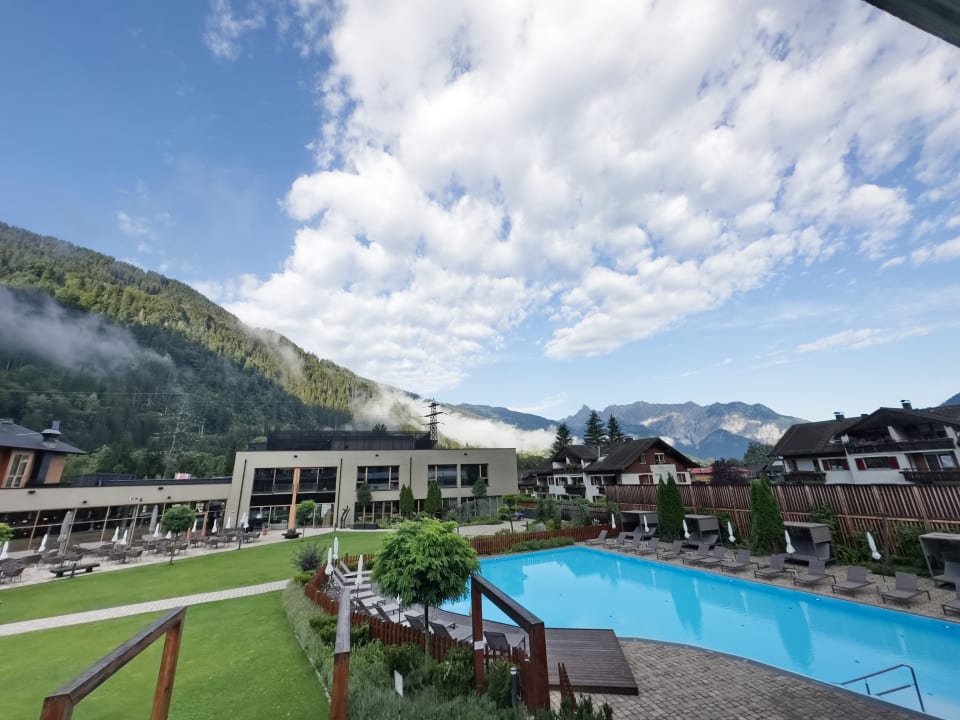 Pool Alpenhotel Montafon