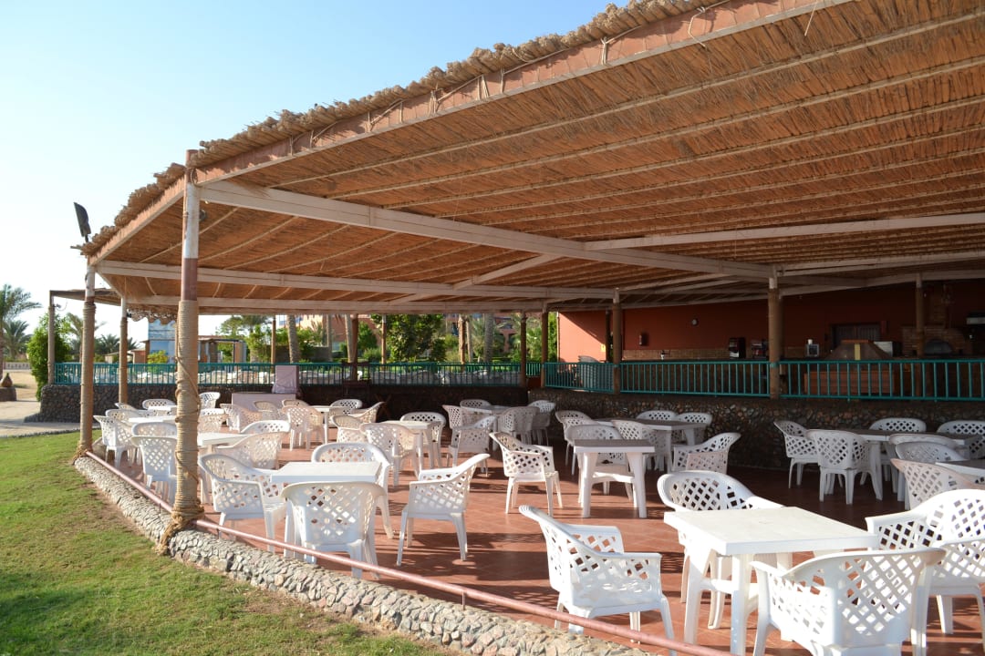 Strandbar Titanic Beach Spa & Aqua Park