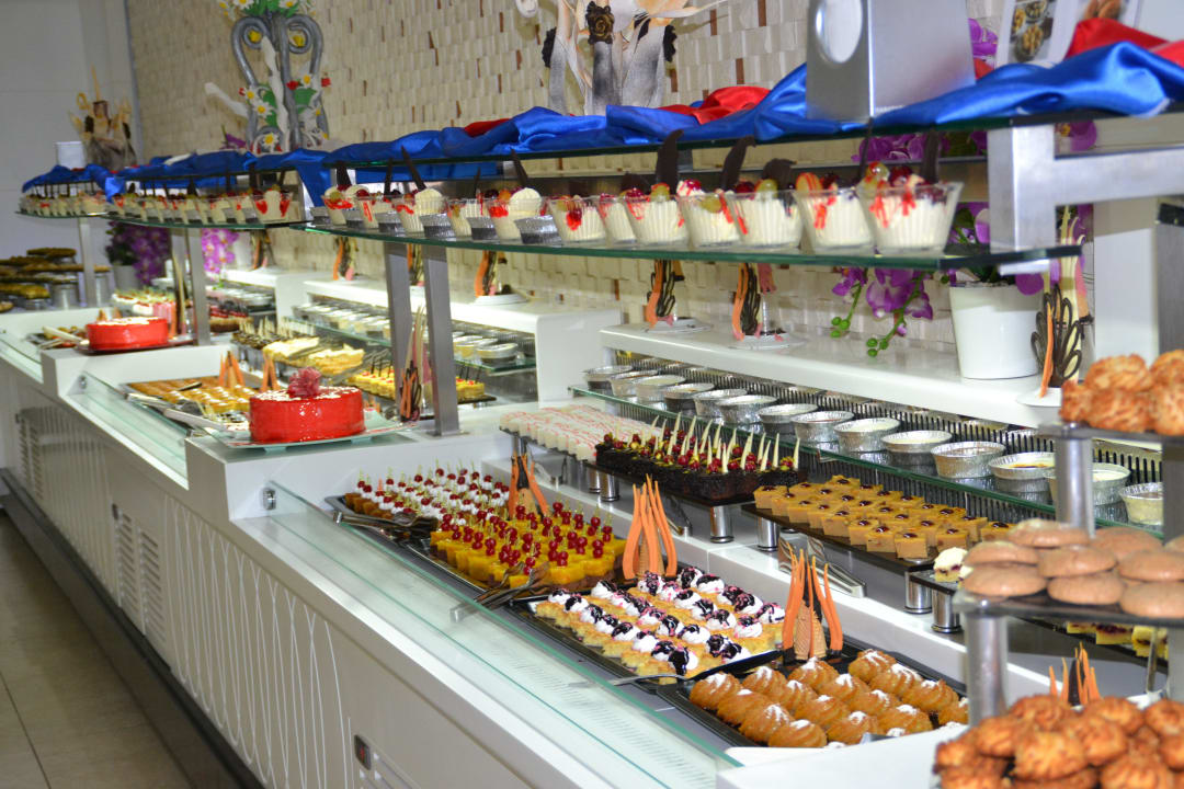 Dessertbuffet am Abend Hane Family Resort