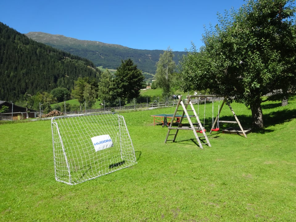 Gartenanlage Apartments Haus Hackl