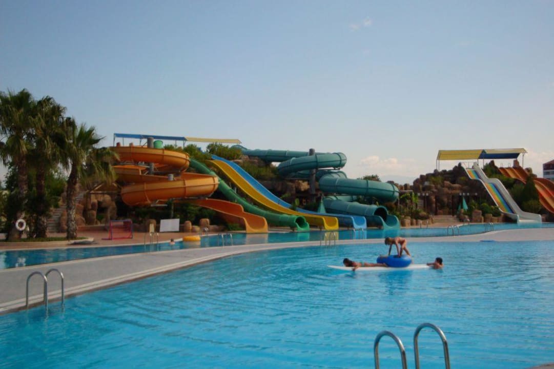 Aquapark VONRESORT Golden Coast