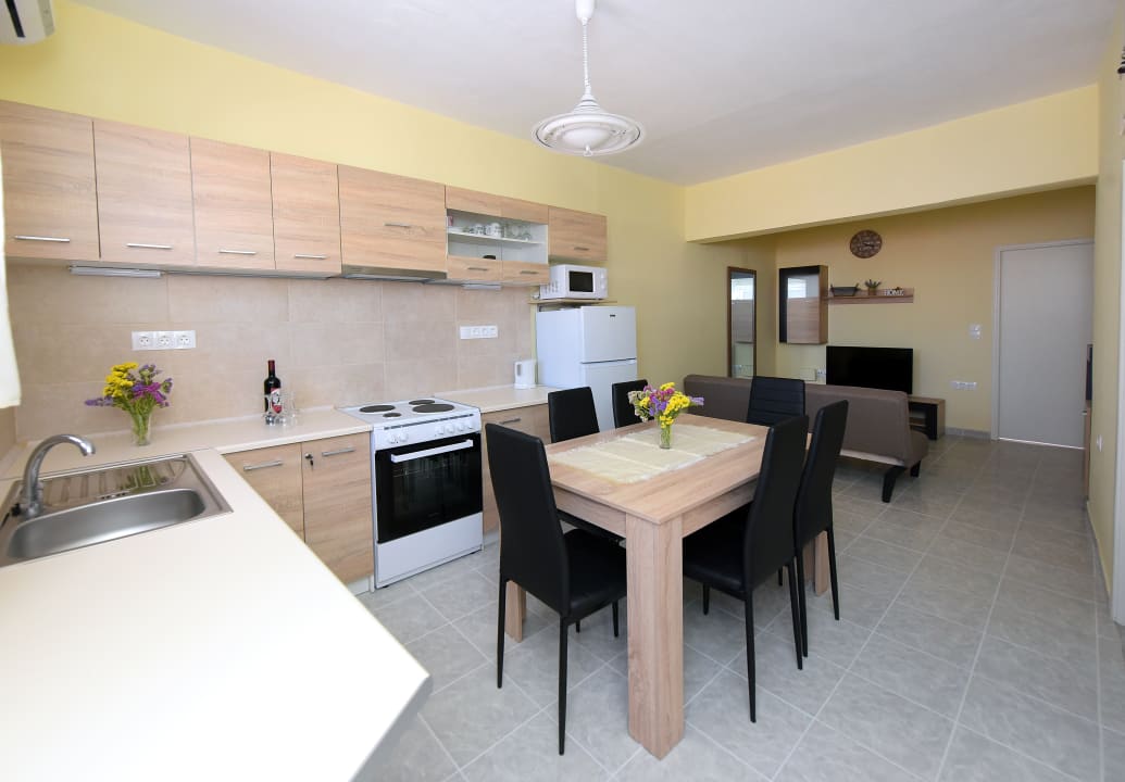 Zimmer Happy Days Home Apartment & Studio/Penthouse