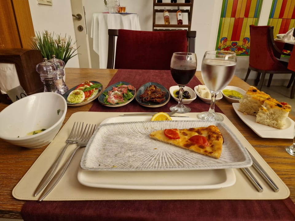 Gastro Well Palace Side