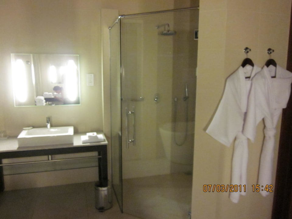 Bad mit Innendusche Hilton Seychelles Labriz Resort & Spa