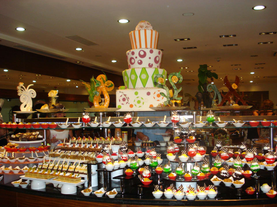 Leckere Nachspeisen Sunis Evren Beach Resort Hotel & Spa