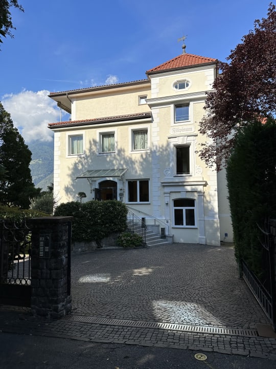 Außenansicht Das Filipinum