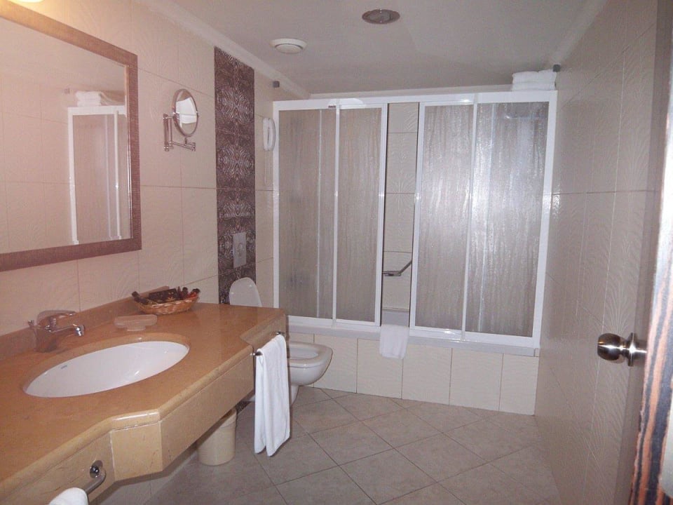 Bad Aydinbey Kings Palace & Spa