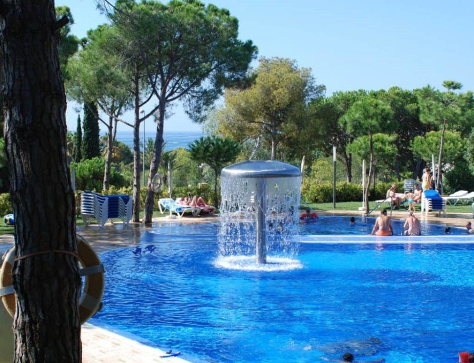Piscina Aparthotel Ciutat de Palol
