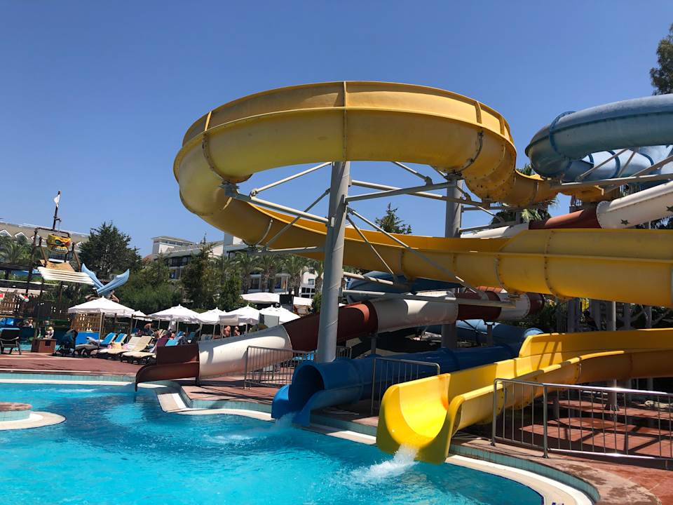 Pool Hotel Turan Prince