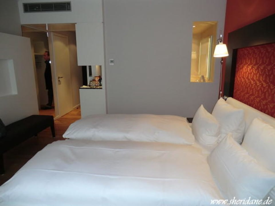 Zimmer im 4. Stock Parkhotel Stuttgart Messe-Airport