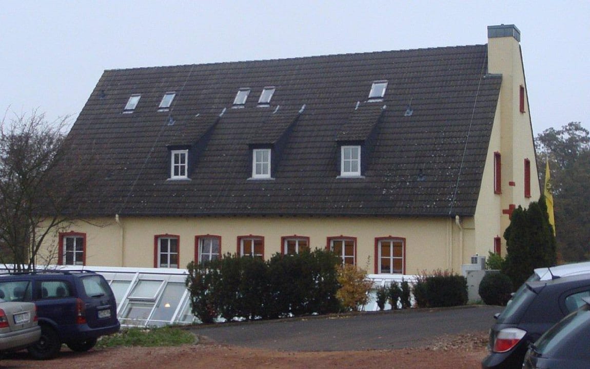 Ansicht vom Parkplatz Kauzenburg