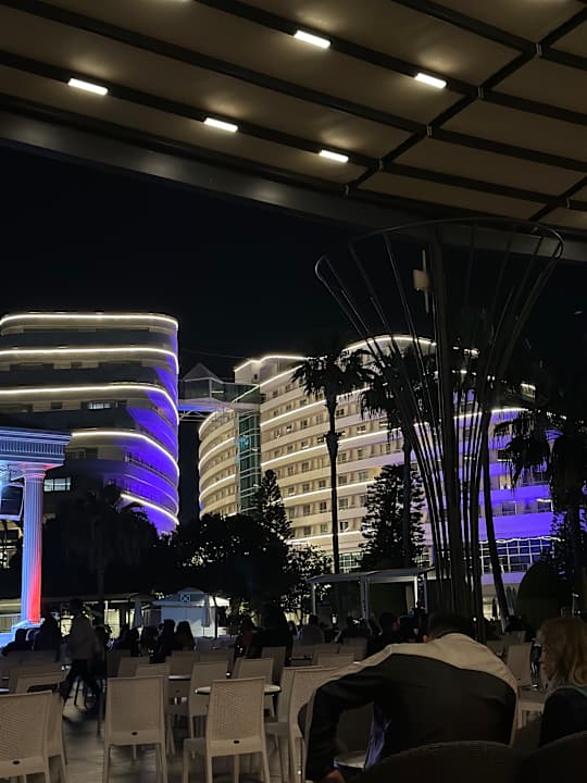 Außenansicht Hotel Miracle Resort