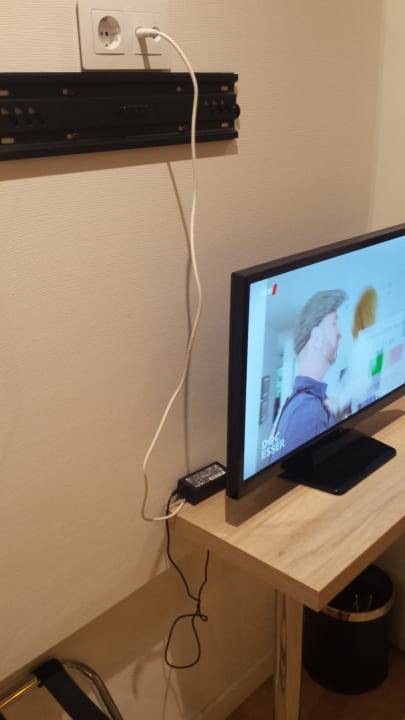 Zimmer HSM Regana - Adults Only