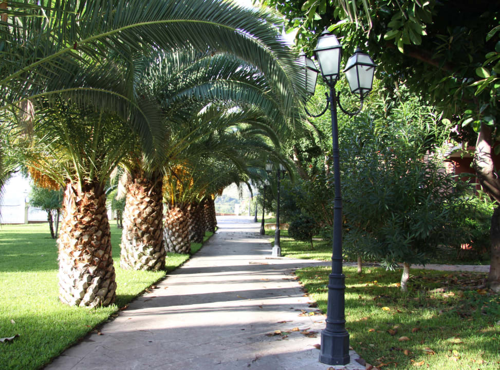 Gartenanlage Capo dei Greci Taormina Coast Resort Hotel & Spa