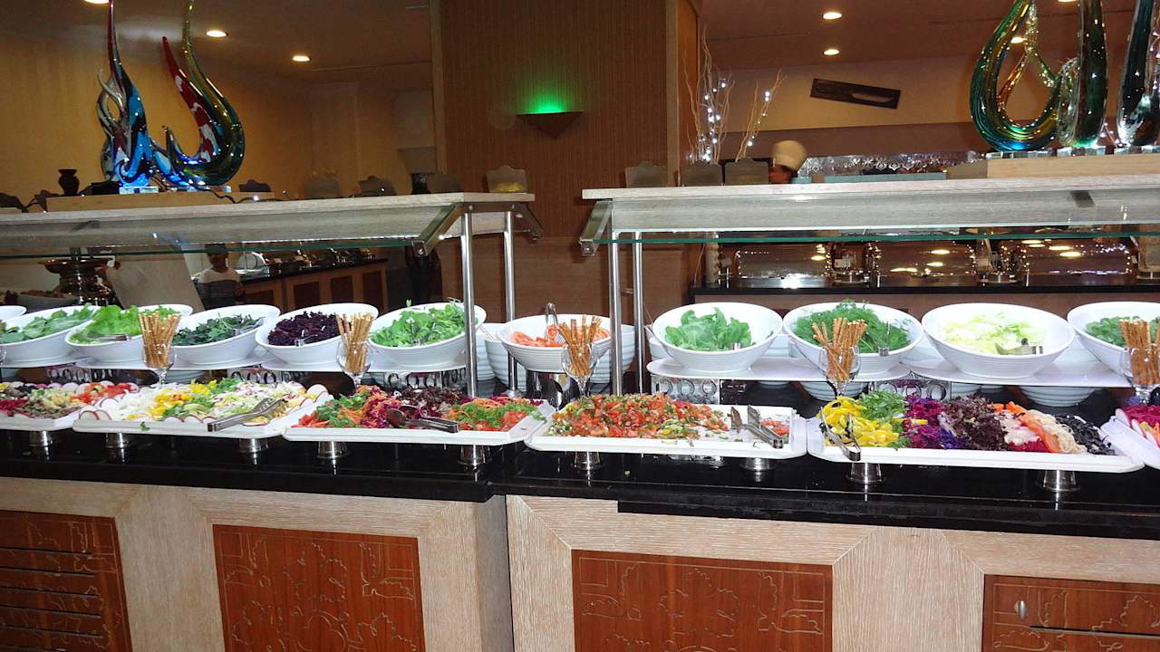 Salatbar Aydinbey Kings Palace & Spa