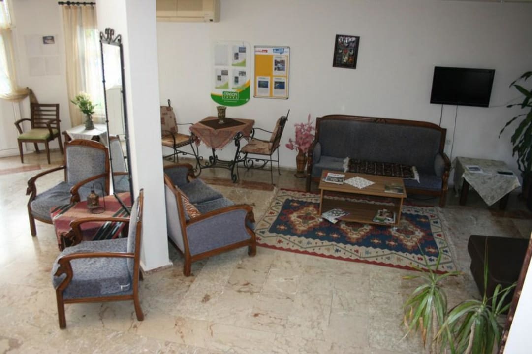 Lobby Hotel Koc Sun