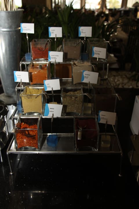 Abendbuffet PALOMA Perissia