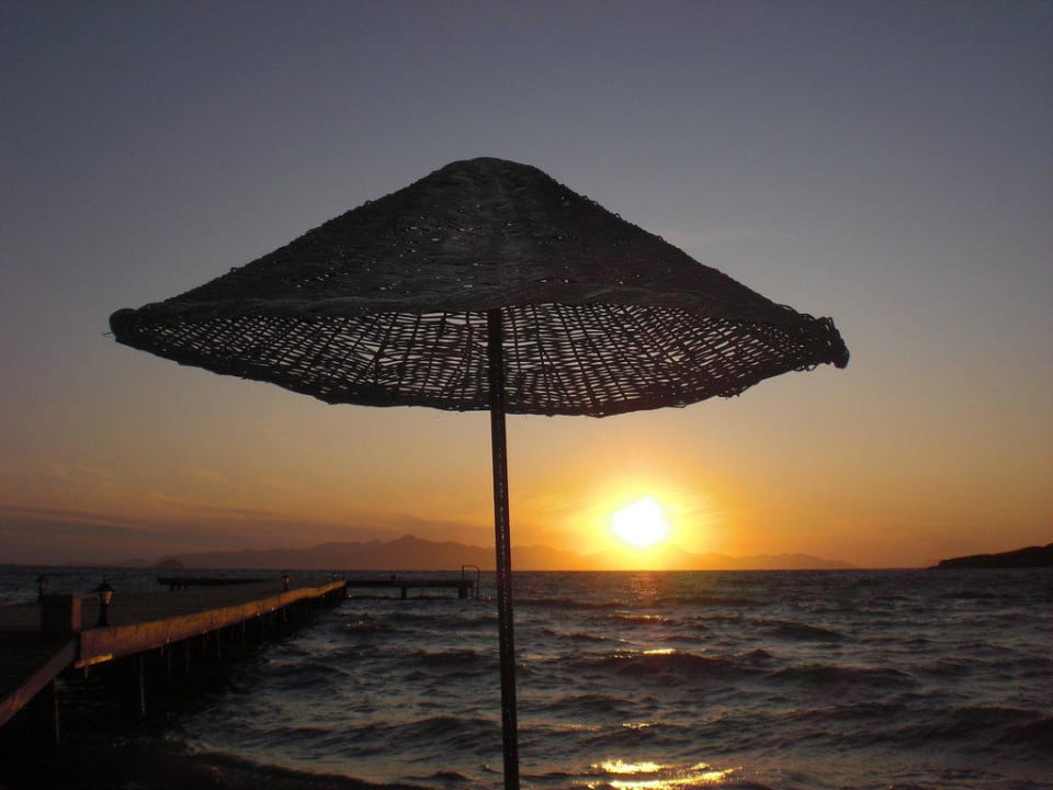 Abendrot Tiana Beach Resort