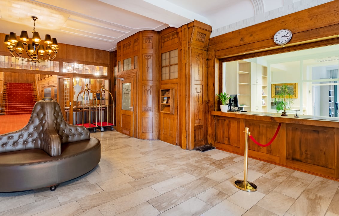 Lobby Hotel Badehof