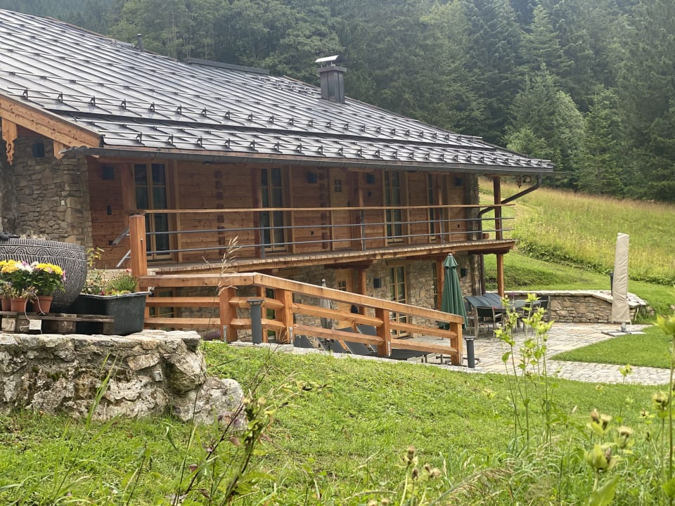 Außenansicht Die Suttenhütte