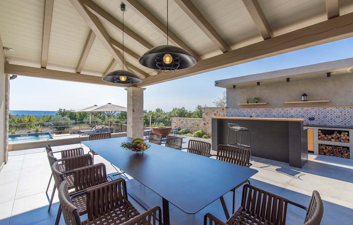 Sonstiges Exclusive Living LUXURY ESTATE & VILLAS