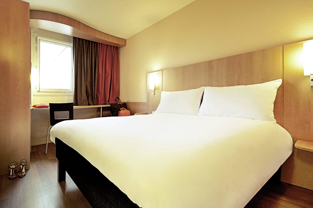 Double Room ibis Paris Porte D'Orleans