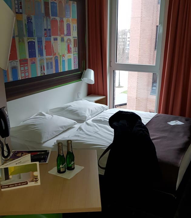 Zimmer B&B Hotel Lübeck