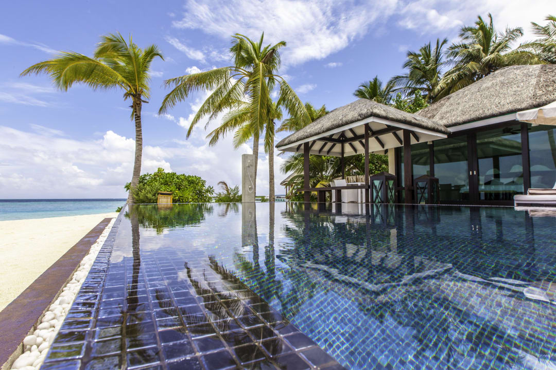 Family Executive Suite  Kihaa Maldives