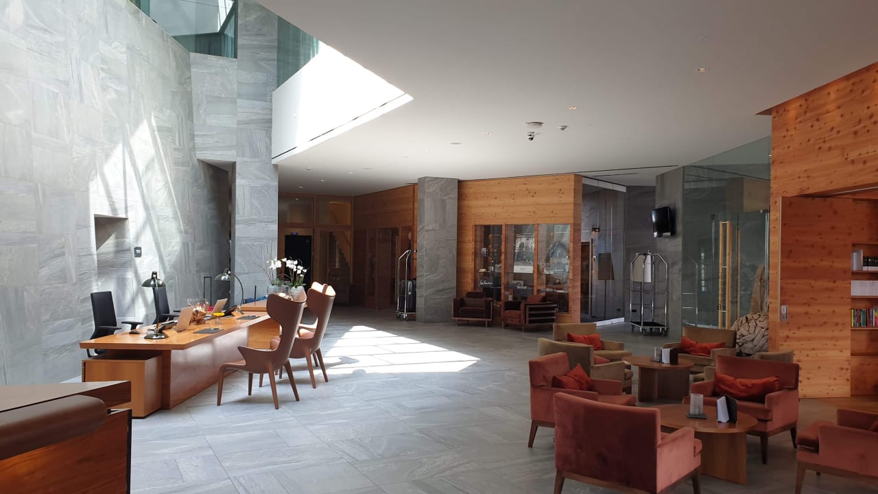 Lobby NIDUM Casual Luxury Hotel