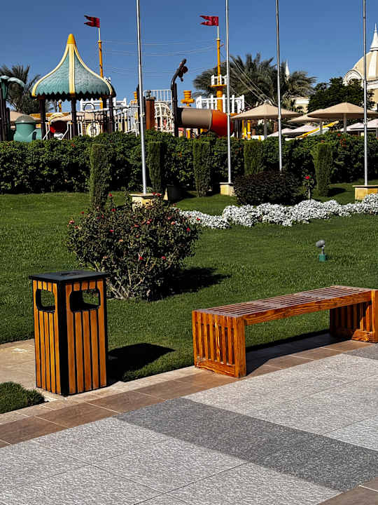 Gartenanlage Titanic Royal