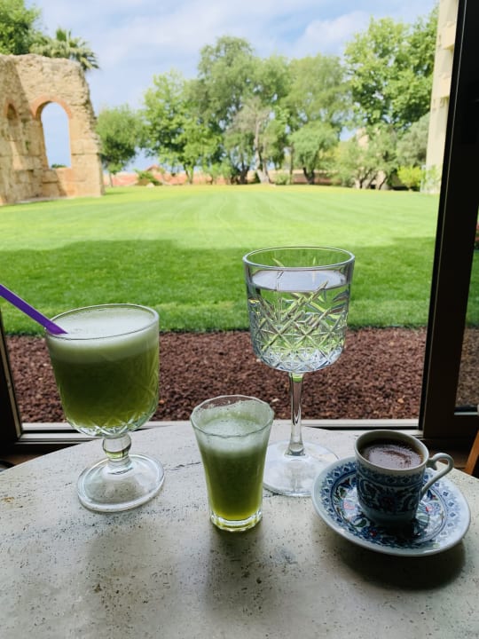 Gastro Melas Resort Hotel