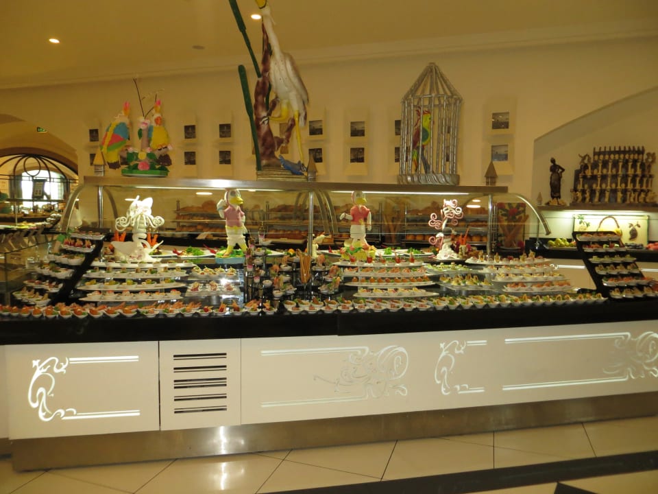 Buffet im Hauptrestaurant Hotel Delphin Imperial