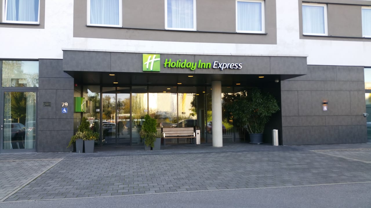 Lobby Holiday Inn Express Friedrichshafen