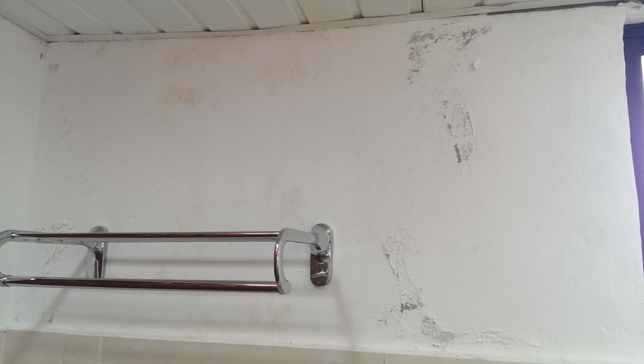 Decke und Wand im Bad Playa Esmeralda Beach Resort