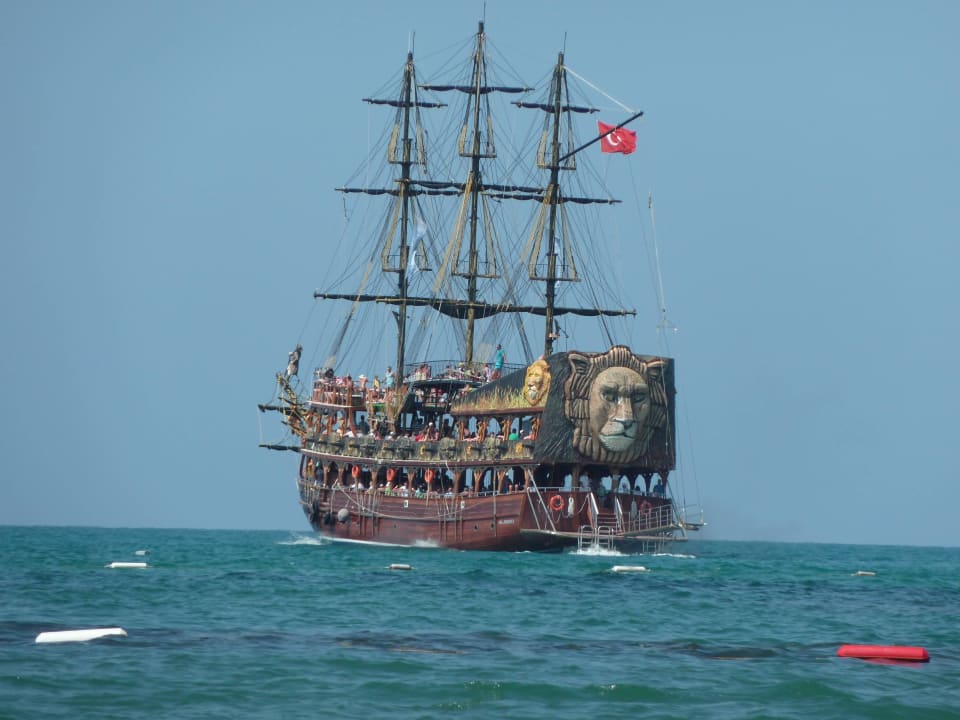 Bootsausflüge vom Strand aus Merve Sun Hotel & Spa