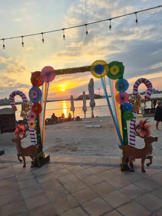 Strand Anantara The Palm Dubai Resort