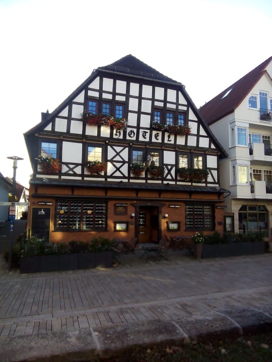 Außenansicht Hotel zum Braunen Hirschen