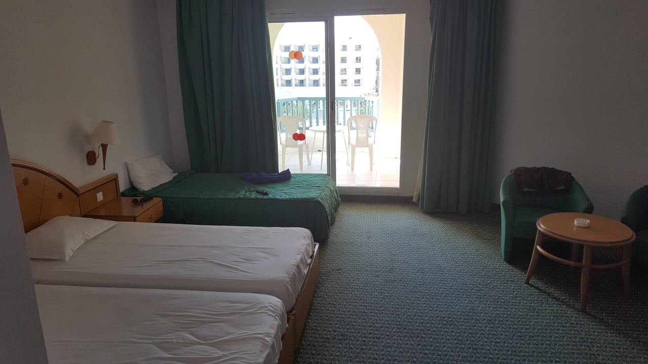 Großes Zimmer El Mouradi Hammamet
