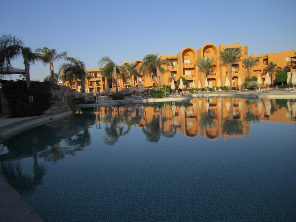 Blick auf den Pool Stella Beach Resort & Spa Makadi Bay