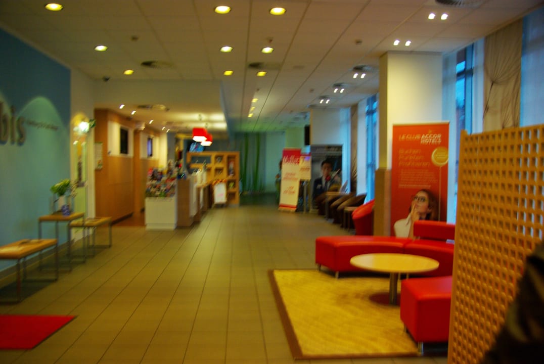 Lobby Hotel ibis Hamburg St. Pauli Messe