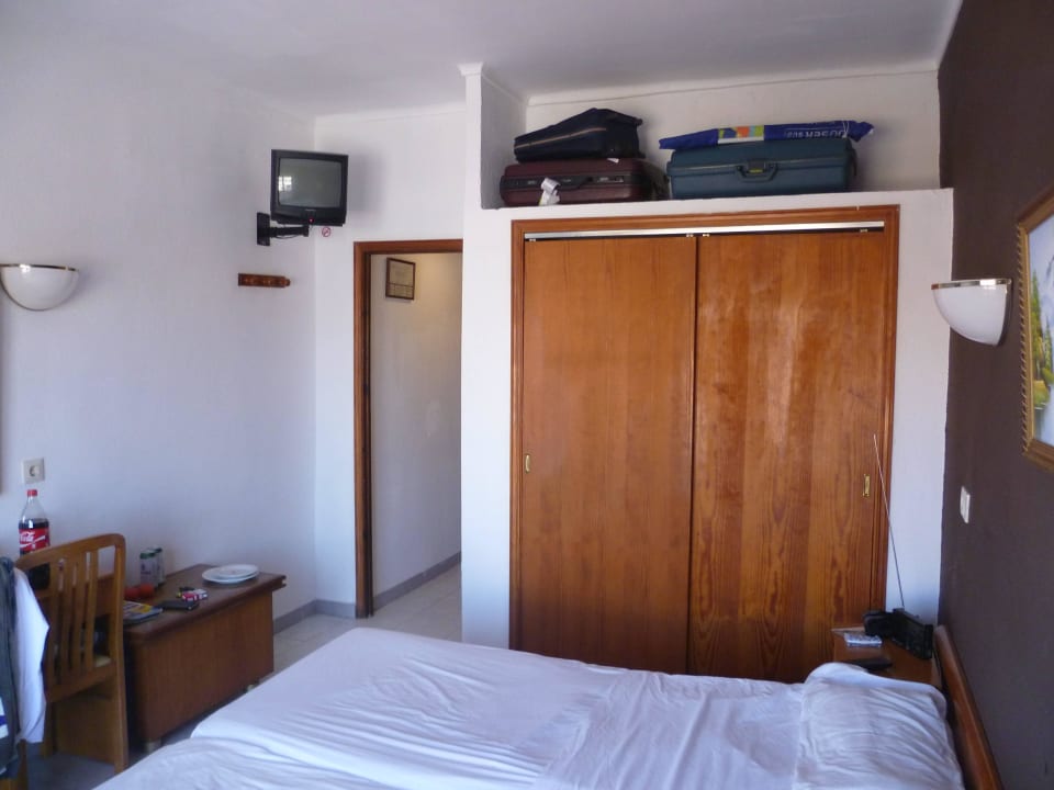 Zimmer Hostel Alcina