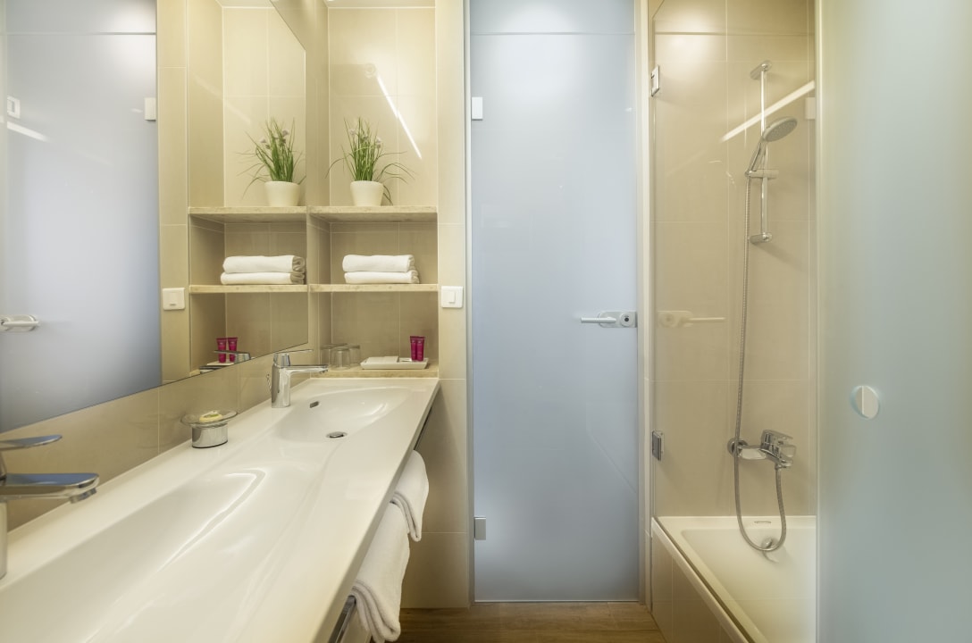 Zimmer Isabella Island Resort Valamar Collection