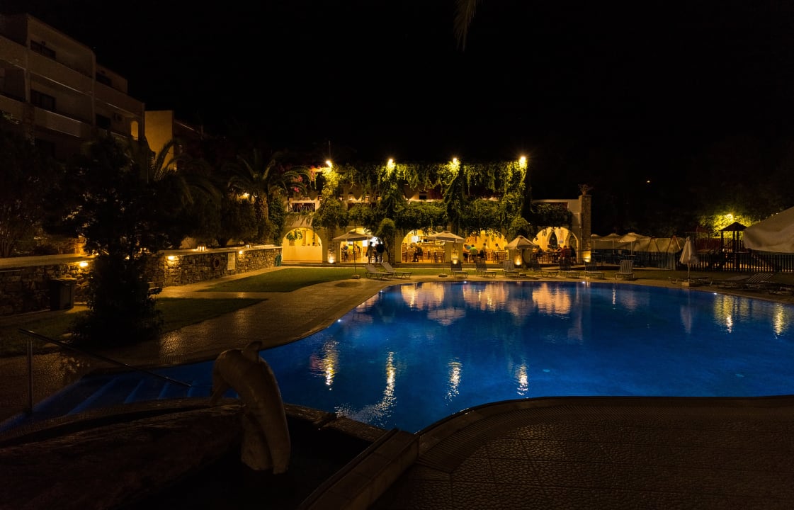 Pool Ekaterini Hotel