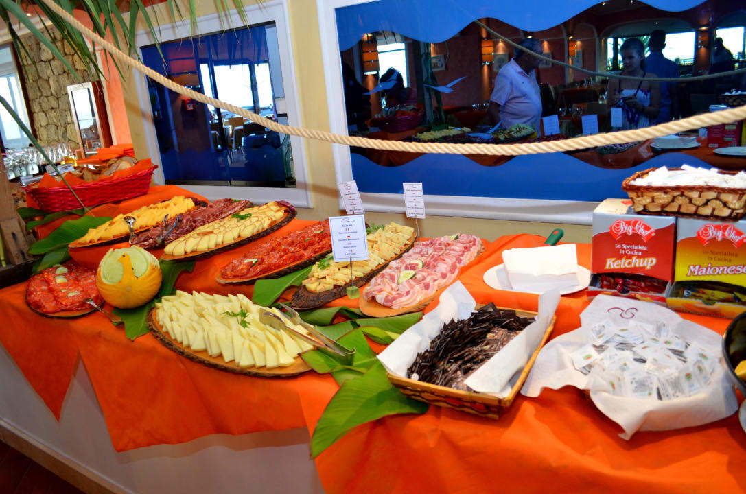 Abendbüffet Käse und Wurst Aldiana Club Rocca Nettuno Calabria