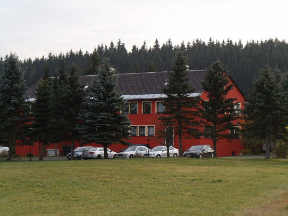 Ansicht aus Nordwest Landhaus Oberbrumberg