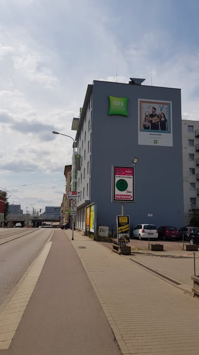Außenansicht ibis Styles Halle