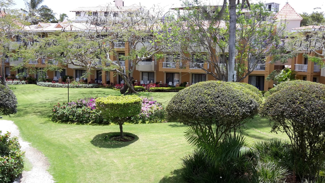 Gartenanlage Hotel Viva Dominicus Palace by Wyndham-All Inclusive Resort