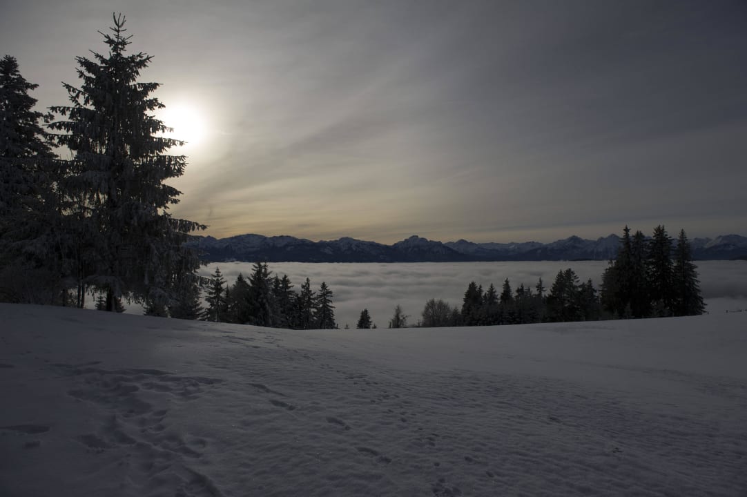 Die romantische Berglandschaft Panoramagasthof Auf Dem Auerberg