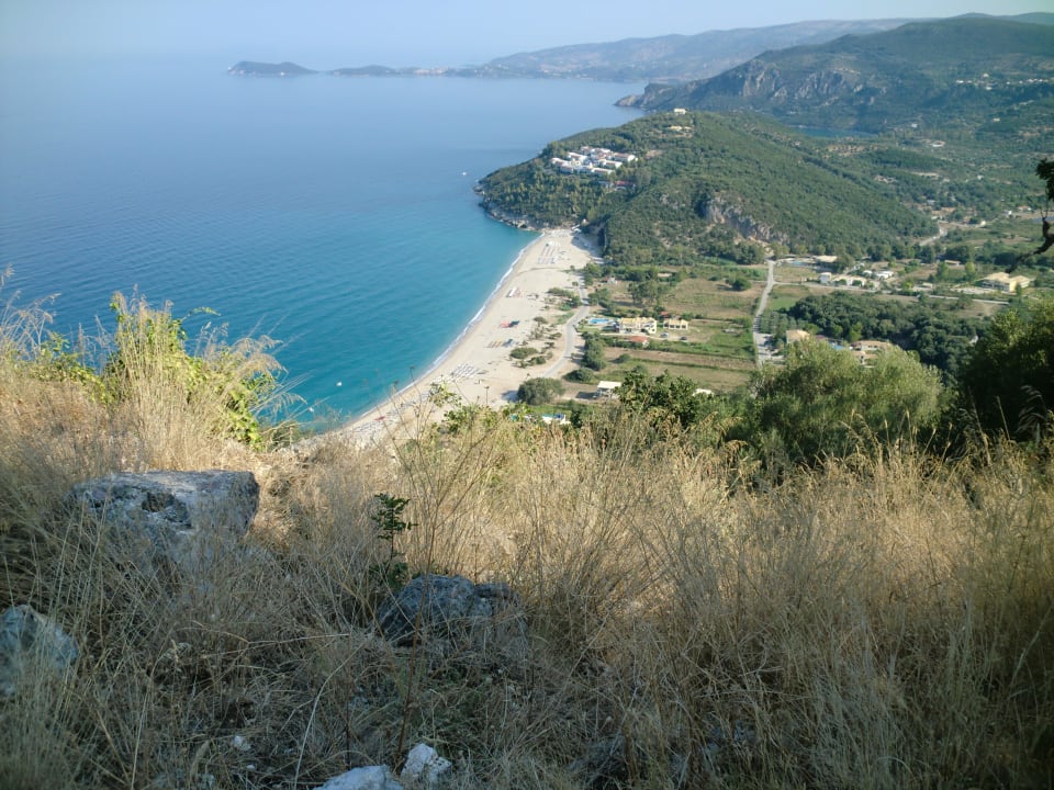 Blick vom 'Hausberg' auf die Bucht Hotel Elina
